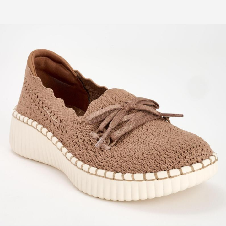 Women's Knit Scalloped Collar Memory Foam Loafers