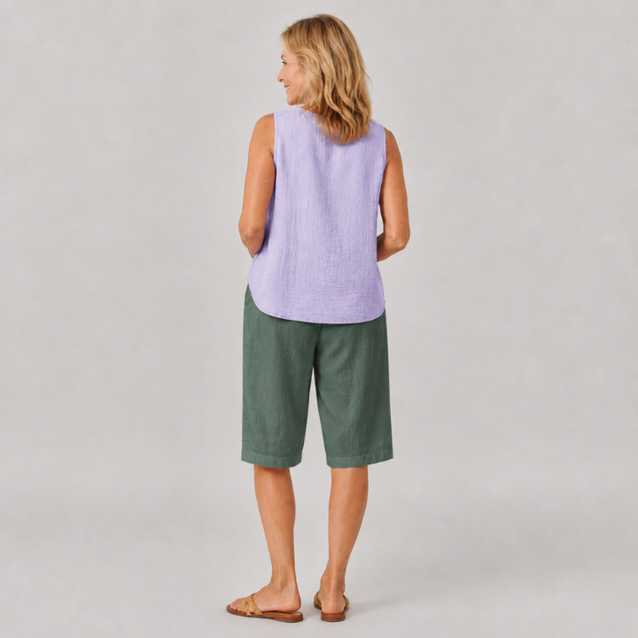 Women's Knee Length Shorts with Side Pockets and Straight Leg Fit