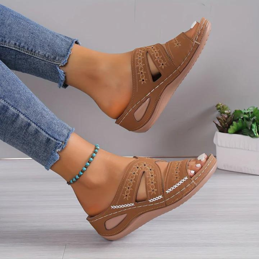Women's Orthopaedic Sandals