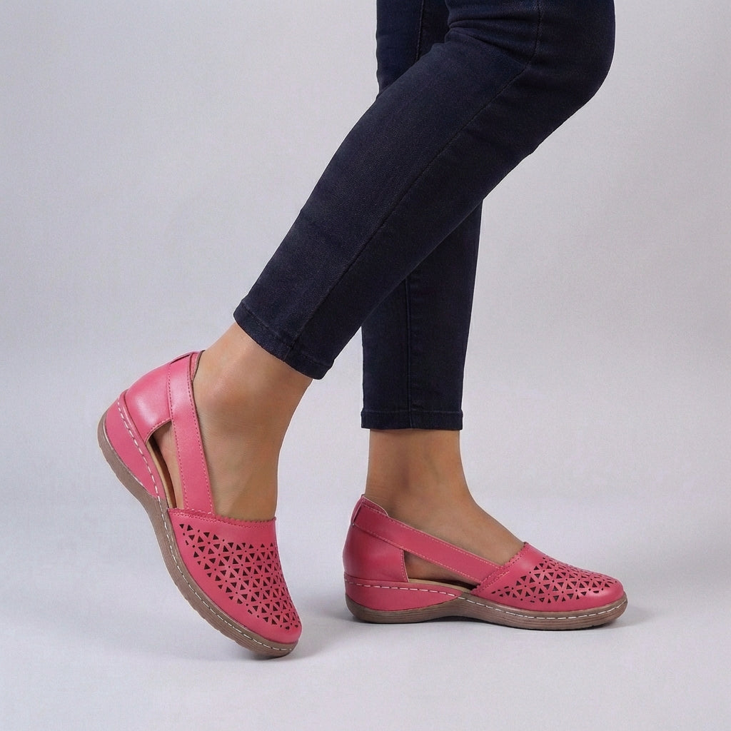 Women's Orthopaedic Cutout Slip-On Leather Loafers