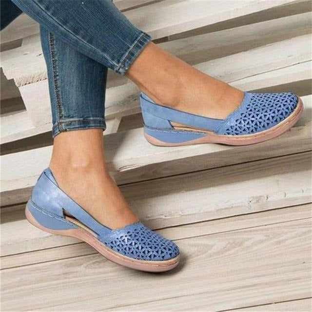 Women's Wide Fit Bunion Shoes Cutout Slip-On Shoes