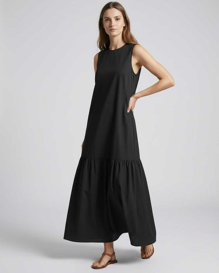 Women's Sleeveless Round Neck Tiered Hem Maxi Dress