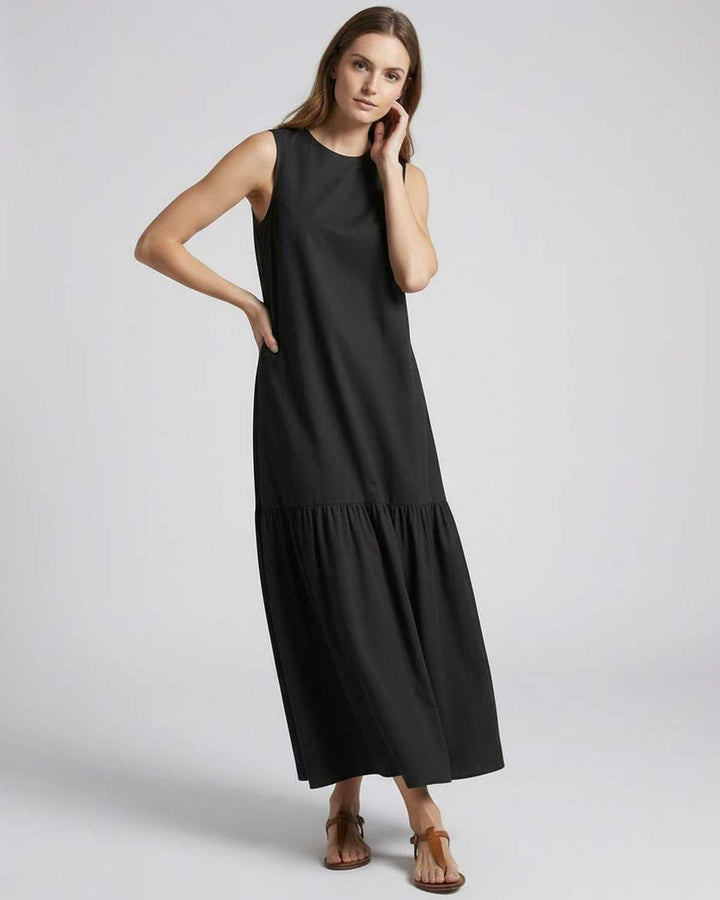 Women's Sleeveless Round Neck Tiered Hem Maxi Dress